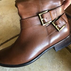 Brown boots/ botas cafes